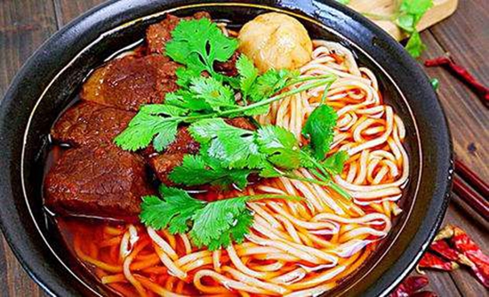 襄阳牛肉面.jpg