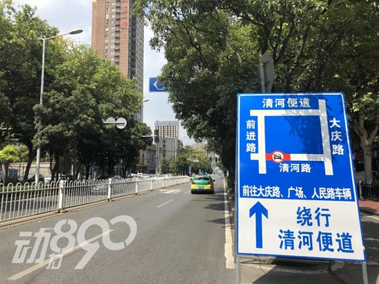 车.jpg