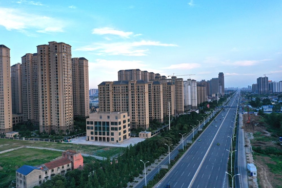 卧龙大道2.jpg