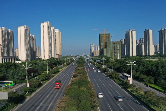 邓城大道2.jpg