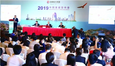 06085042793b6cf7958905.jpg 1124966324_15677273348571n.jpg