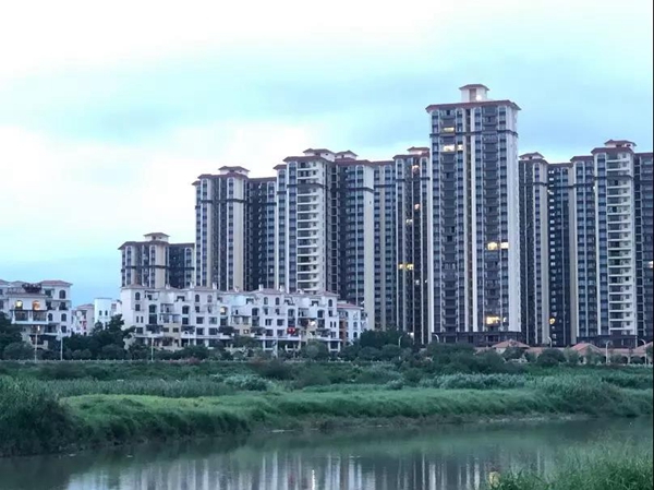 091608270fcc8b3a1b3605.jpg 6001.jpg